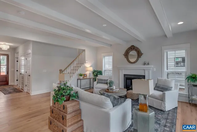 $859,900 | 13 Steep Rock Place, Charlottesville, VA 22911