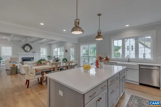 $859,900 | 13 Steep Rock Place, Charlottesville, VA 22911