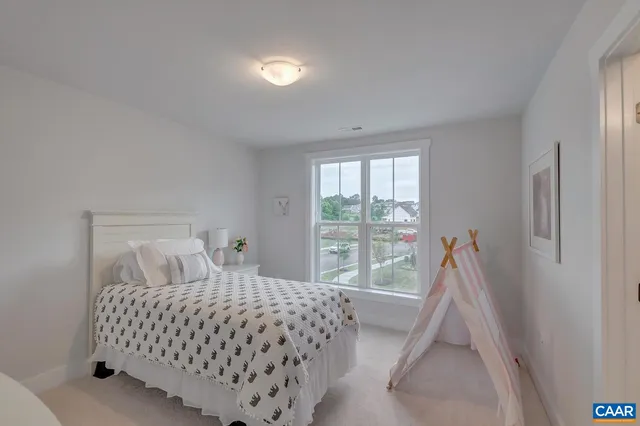 $859,900 | 13 Steep Rock Place, Charlottesville, VA 22911