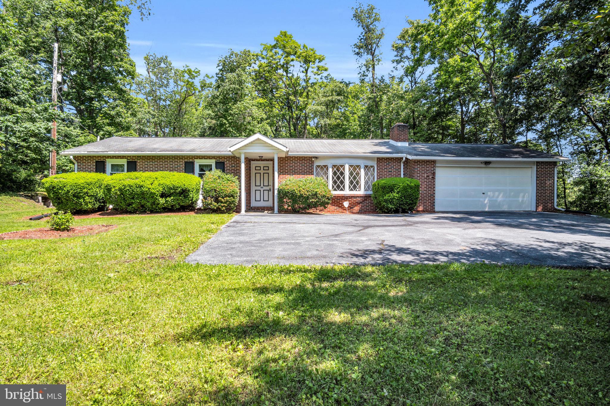 31 Hunters Valley Road Liverpool, PA 17045 - Photo 1 of 36 Gallery Image 1