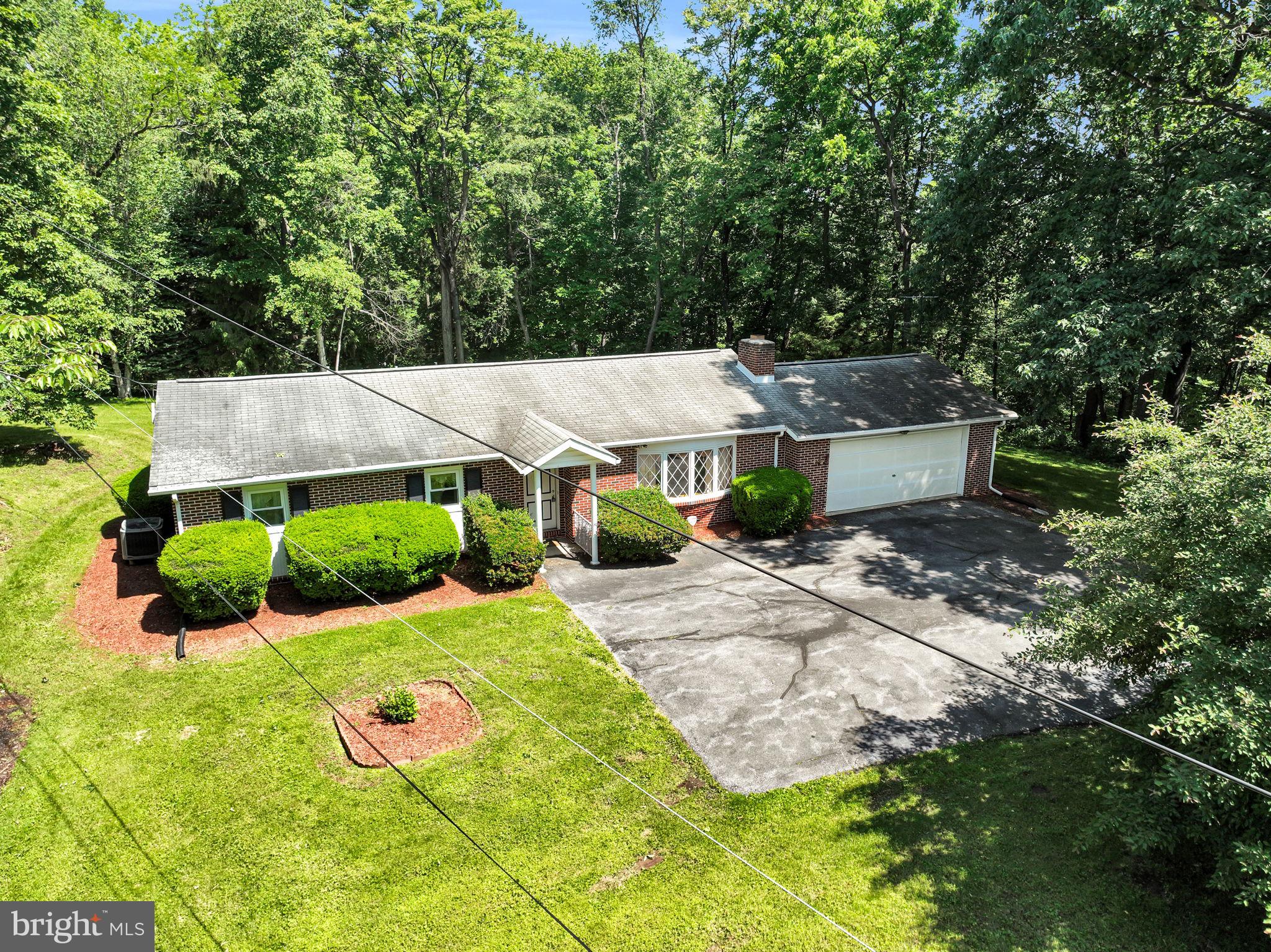 31 Hunters Valley Road Liverpool, PA 17045 - Photo 2 of 36 Gallery Image 2