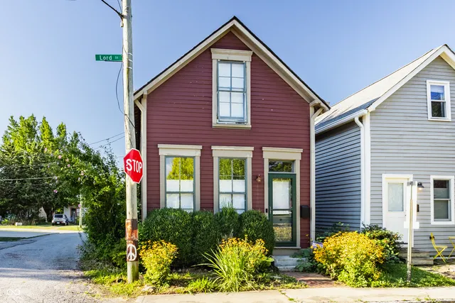 $2,800 | 607 Lord Street, Indianapolis, IN 46202