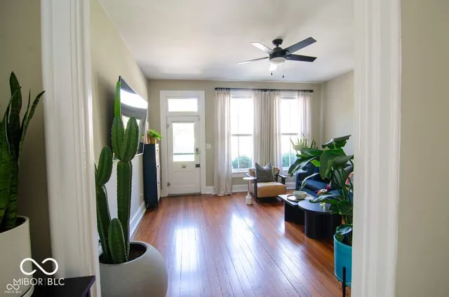 $2,800 | 607 Lord Street, Indianapolis, IN 46202