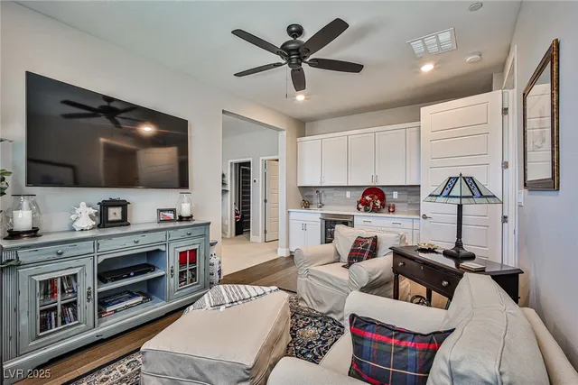 $999,950 | 4126 Yucca Bloom Street, Las Vegas, NV 89135