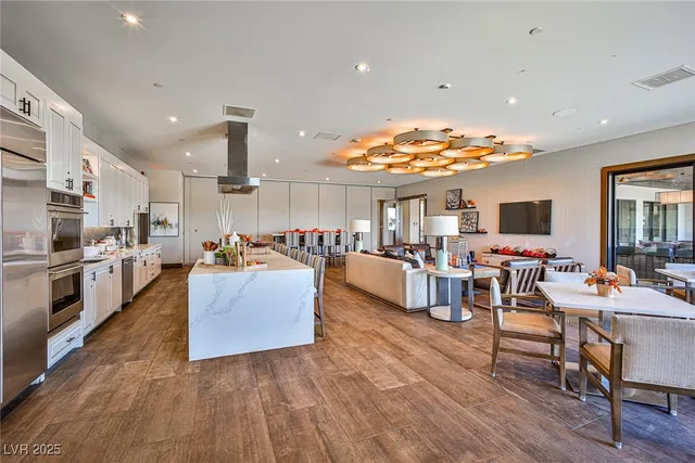 $999,950 | 4126 Yucca Bloom Street, Las Vegas, NV 89135