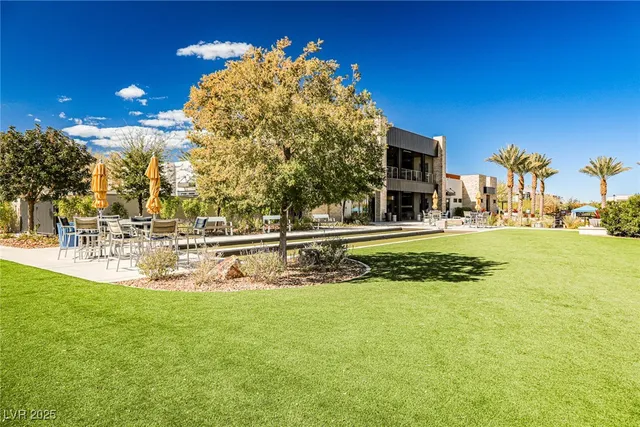 $999,950 | 4126 Yucca Bloom Street, Las Vegas, NV 89135