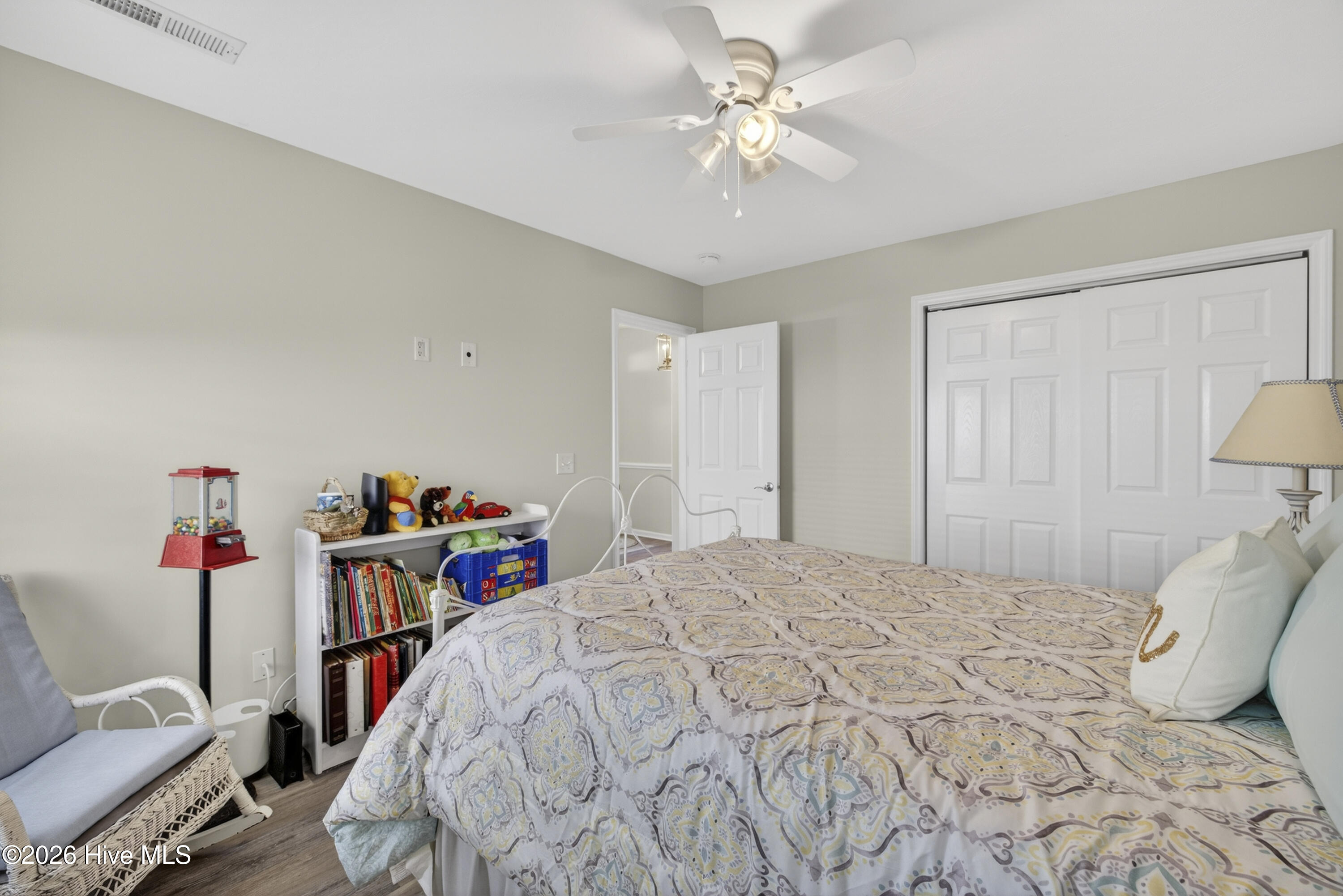 400 Azalea Drive Hampstead, NC 28443 - Photo 28 of 37 400AzaleaDrive-39