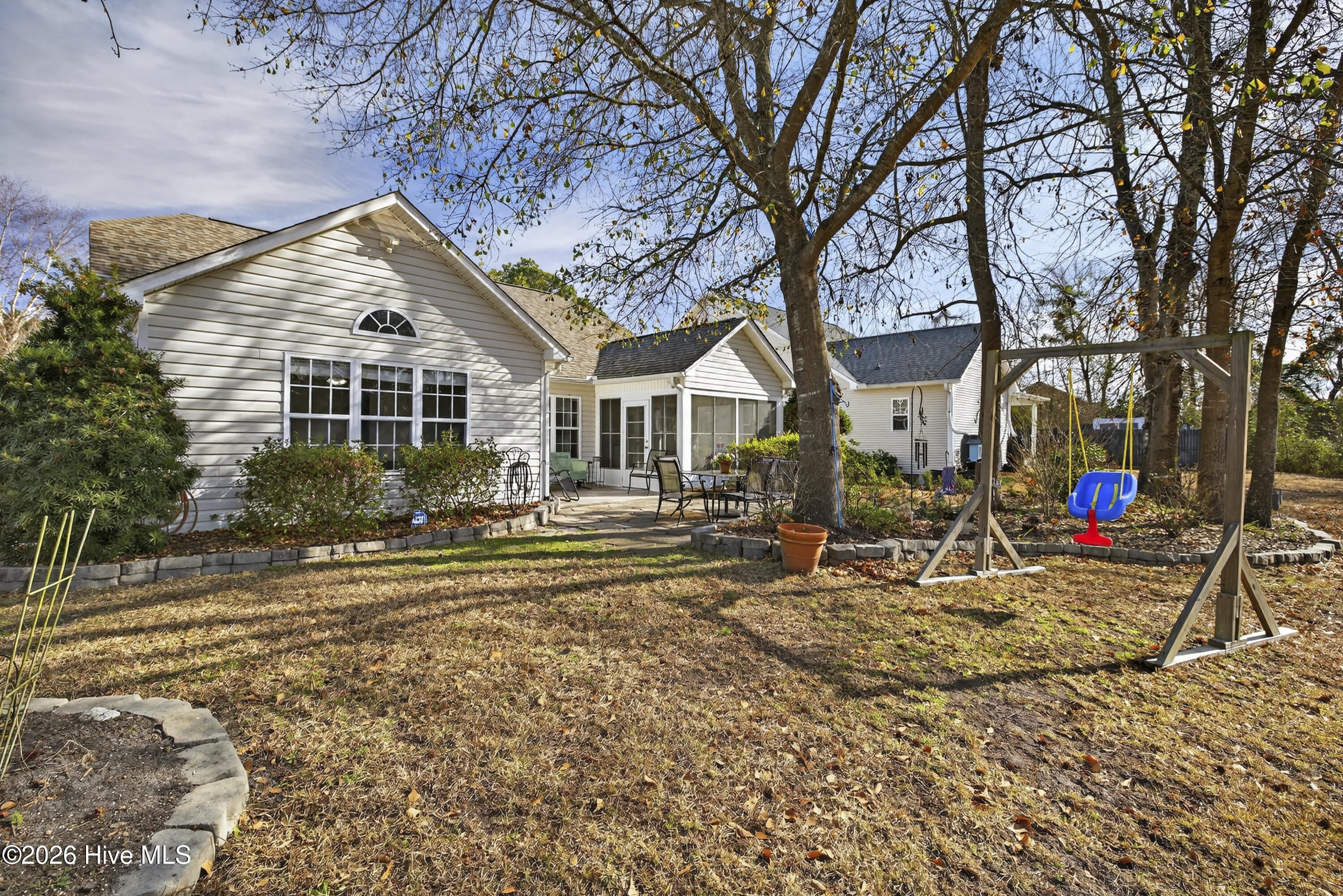 400 Azalea Drive Hampstead, NC 28443 - Photo 33 of 37 400AzaleaDrive-10