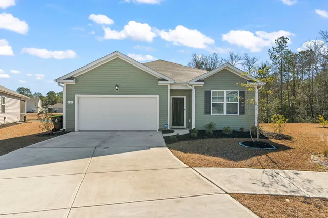 $385,000 | 143 Ardeer Court, Little River, SC 29566