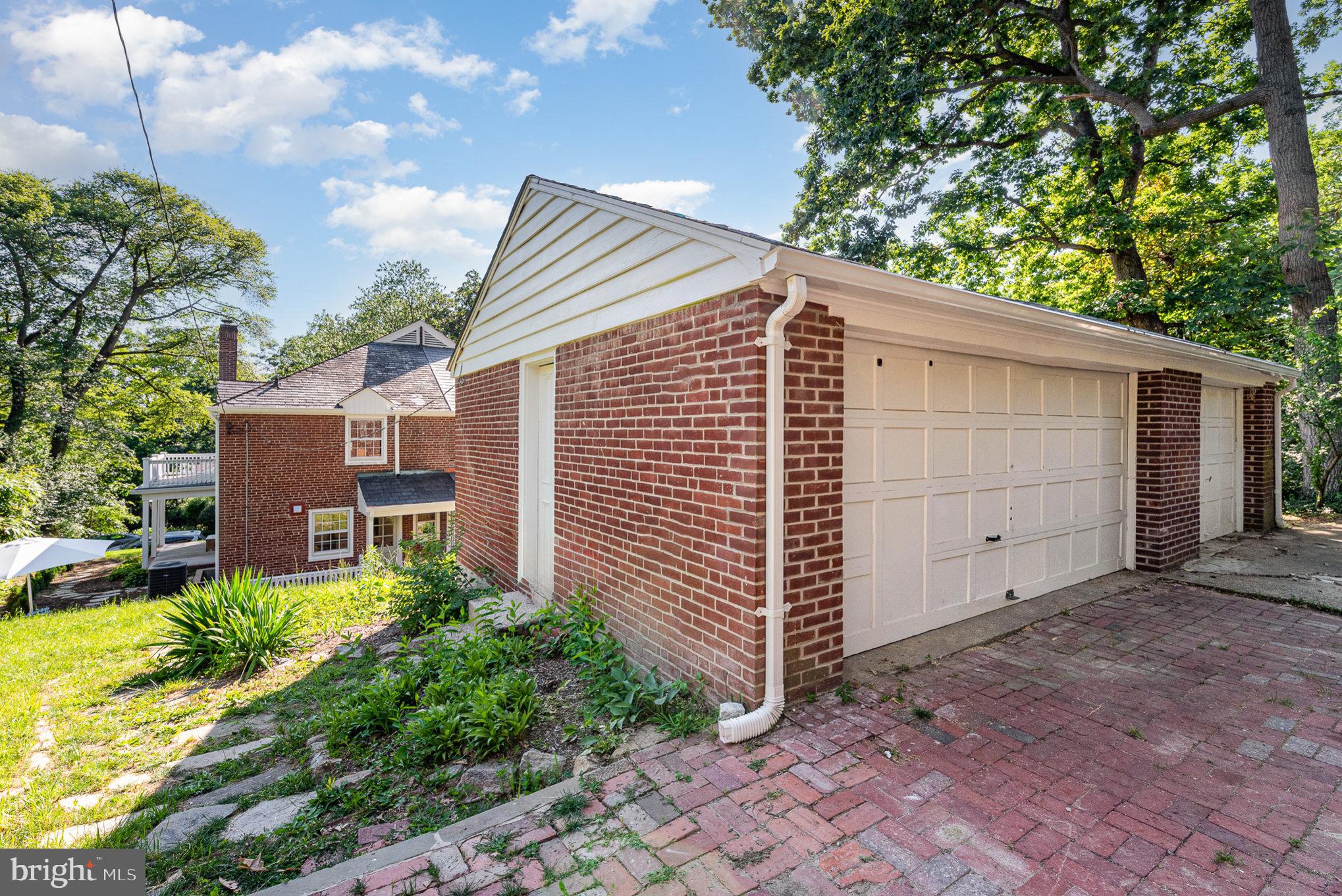 4009 Deepwood Road Baltimore, MD 21218 - Photo 35 of 40 Detached Garage