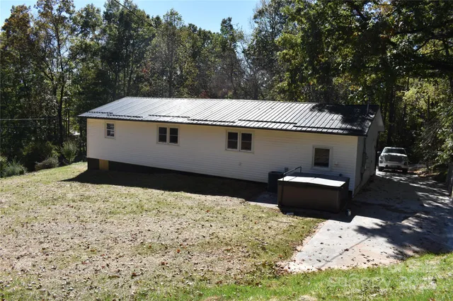 $295,900 | 159 Bradley Street, Nebo, NC 28761