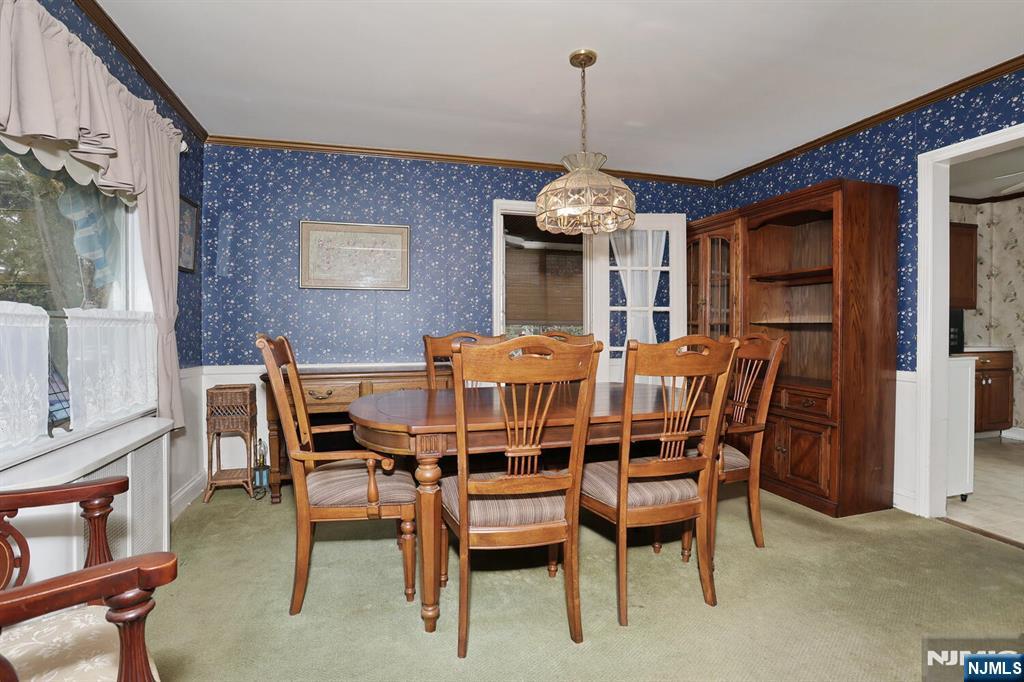 669 Ramapo Road Teaneck, NJ 07666 - Photo 9 of 34