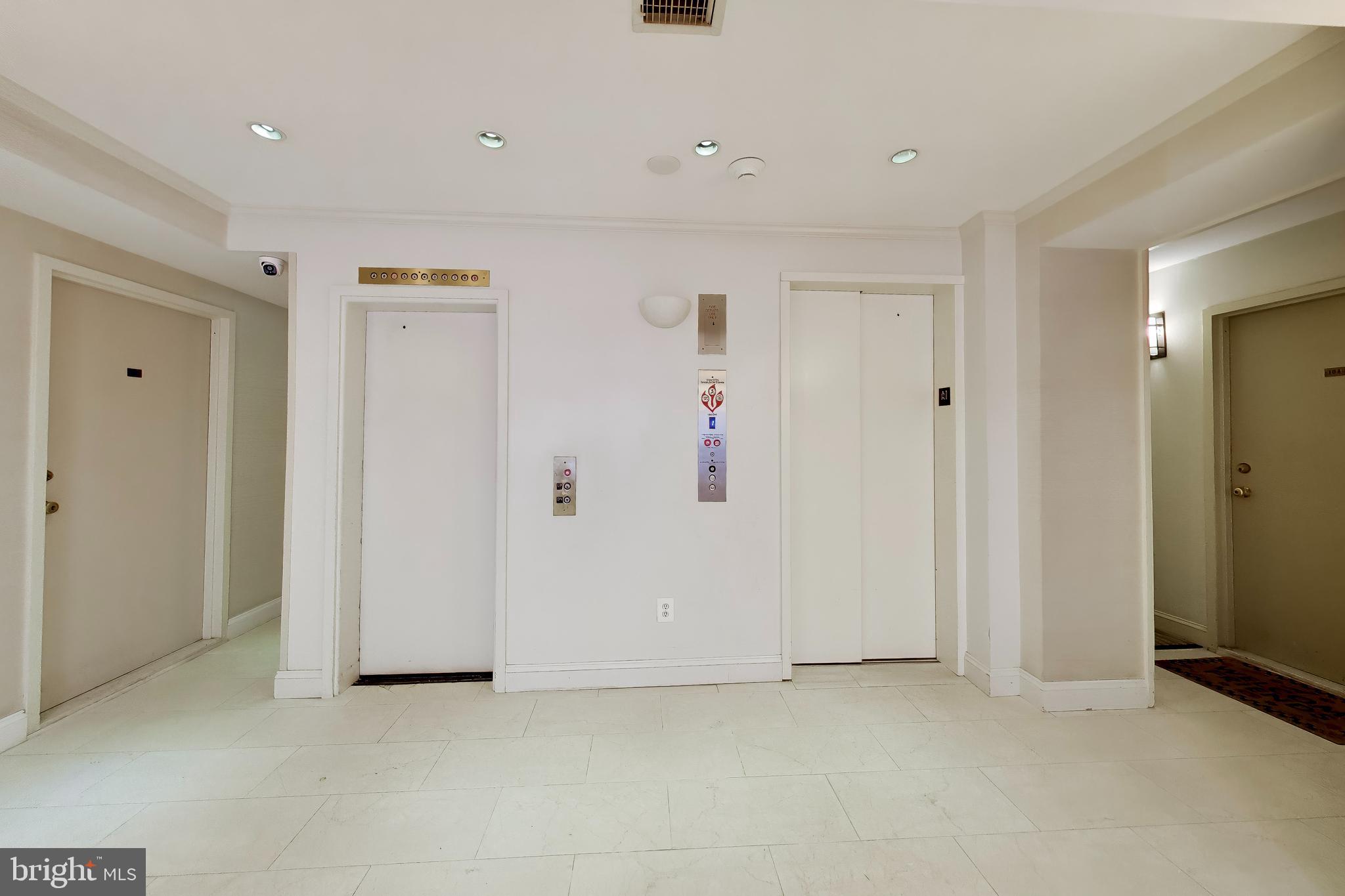 1920 S Street Northwest, Unit 403 Washington, DC 20009 - Photo 3 of 13 a view of an empty room