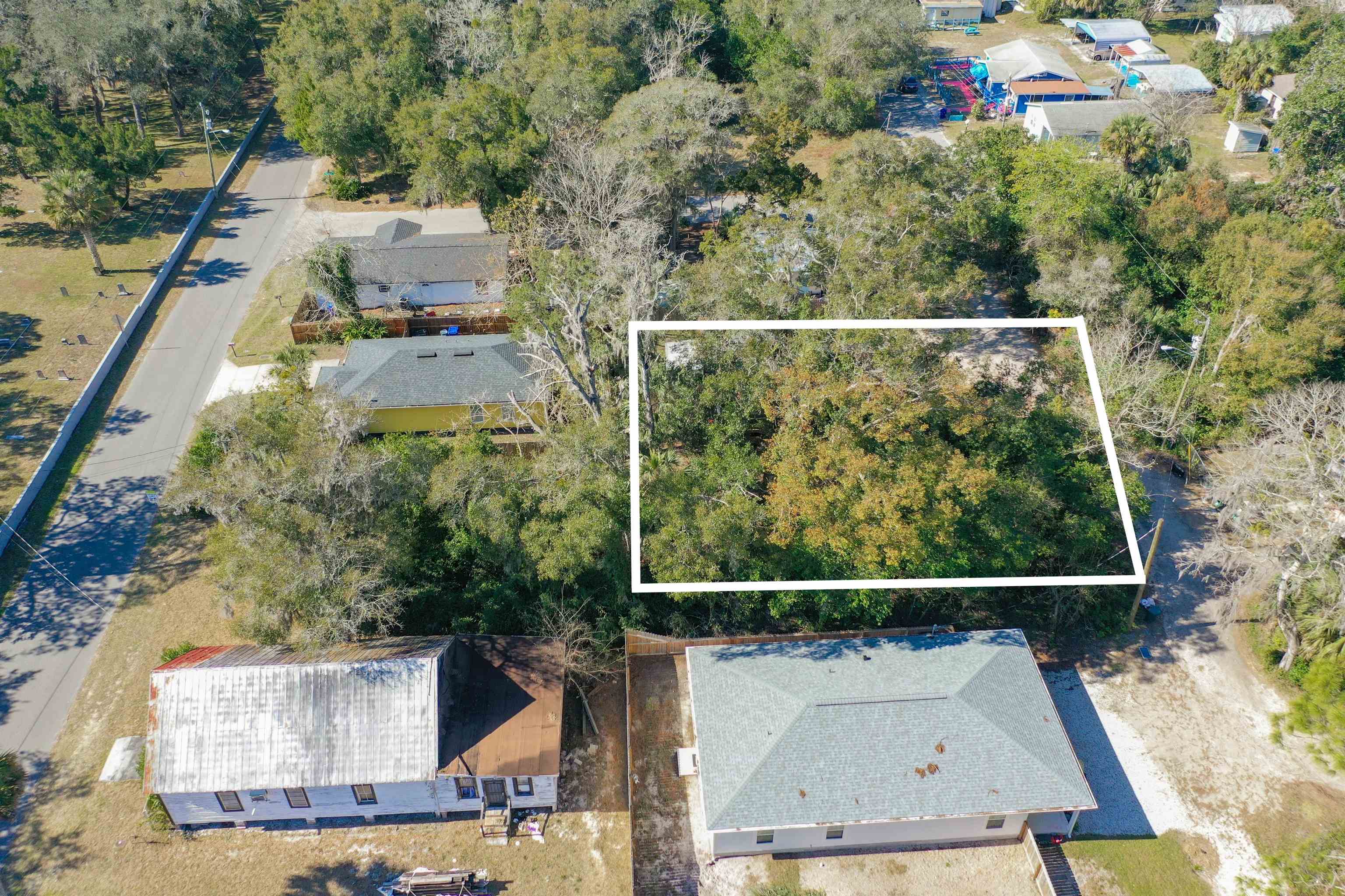 587 Julia Street St. Augustine, FL 32084 - Photo 3 of 12