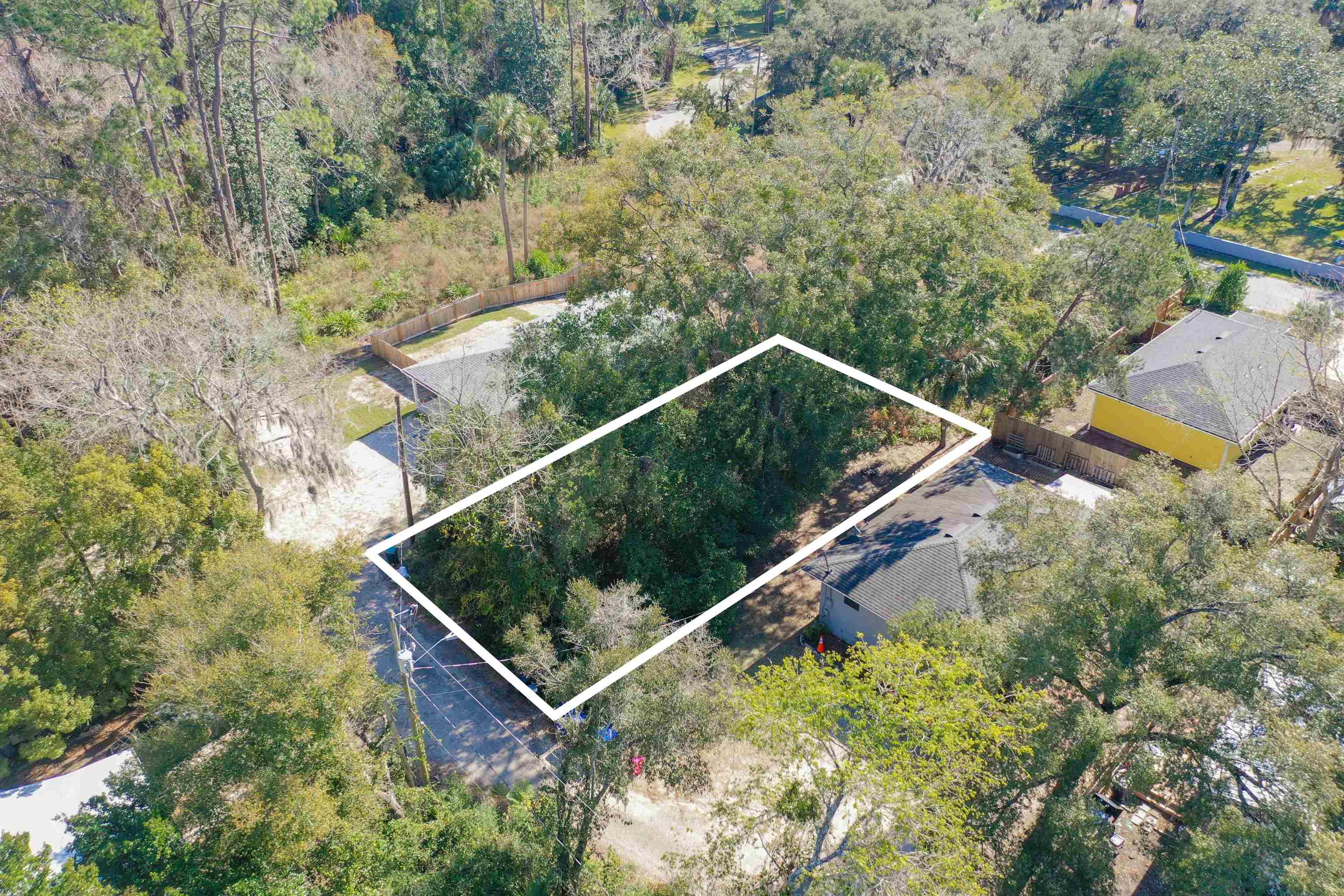 587 Julia Street St. Augustine, FL 32084 - Photo 5 of 12