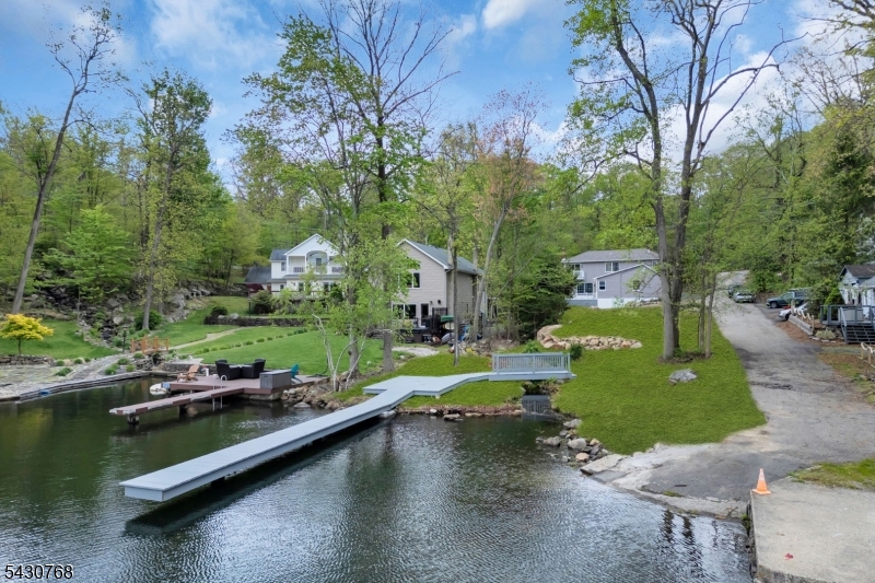 385 Maxim Drive Hopatcong, NJ 07821 - Photo 49 of 50