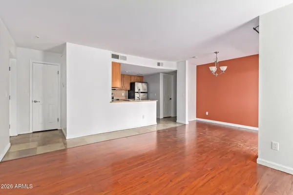 $1,099 | 200 East Southern Avenue, Unit 203, Tempe, AZ 85282