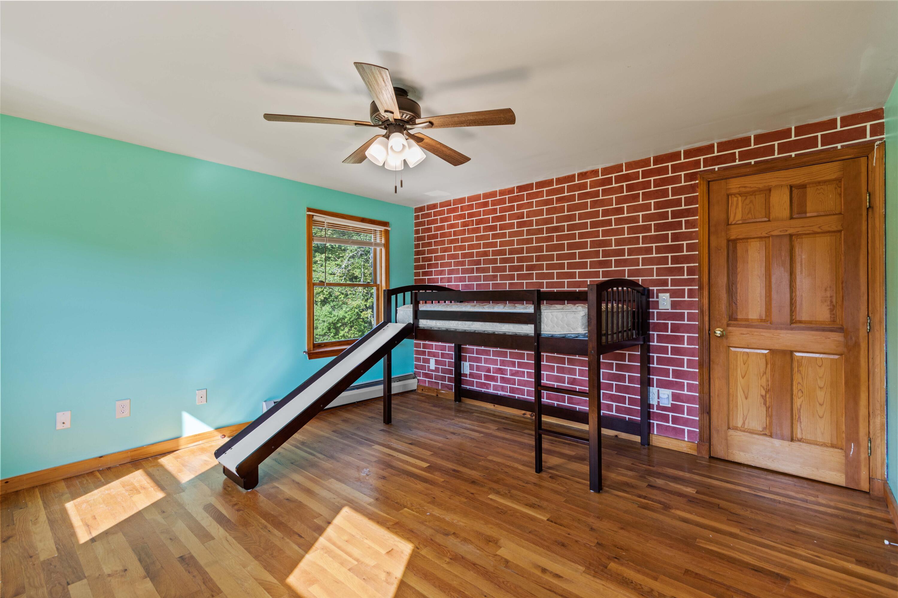127 Sunset Road Springvale, ME 04083 - Photo 22 of 34 127 Sunset Springvale019