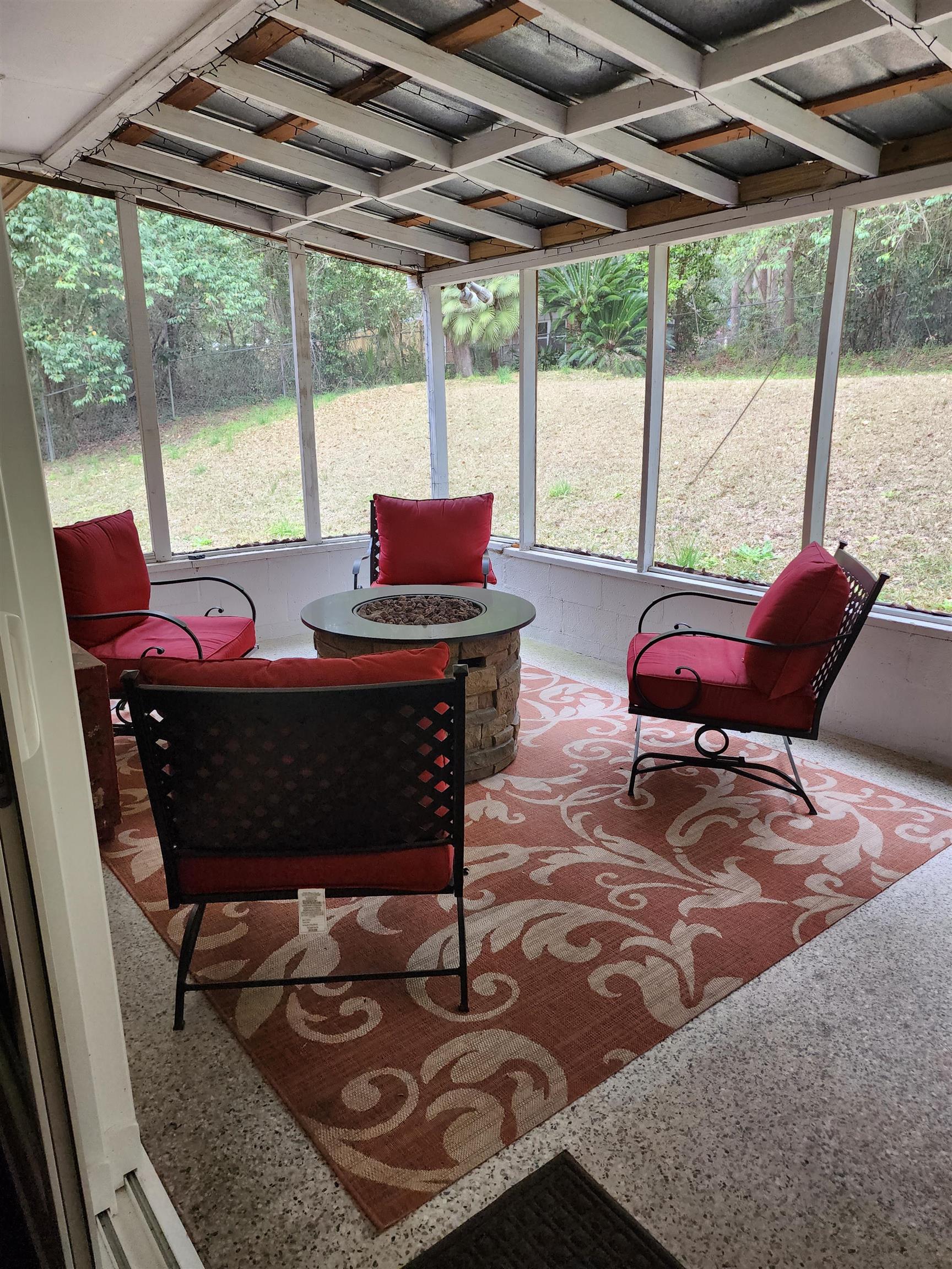 2204 West Mission Road Tallahassee, FL 32304 - Photo 10 of 24 Gallery Image 10