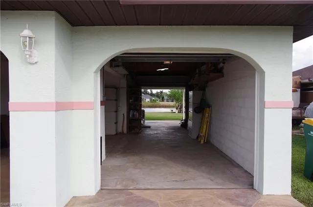 a view of parking area