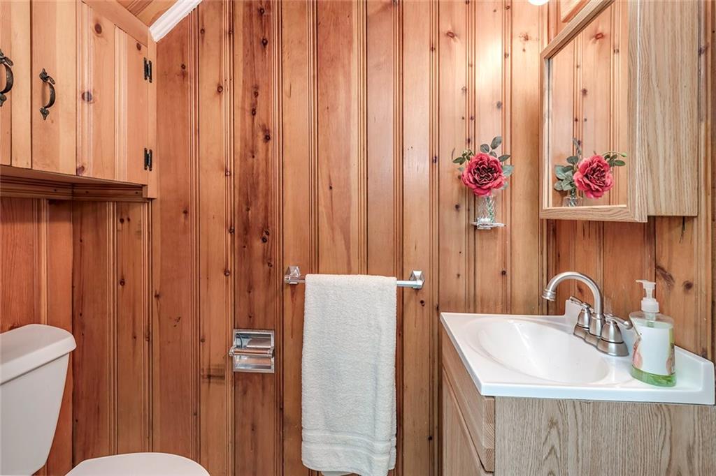 2519 Collins Road Pittsburgh, PA 15235 - Photo 20 of 25 Lower Level Powder Room is Convenient for Family and Guests