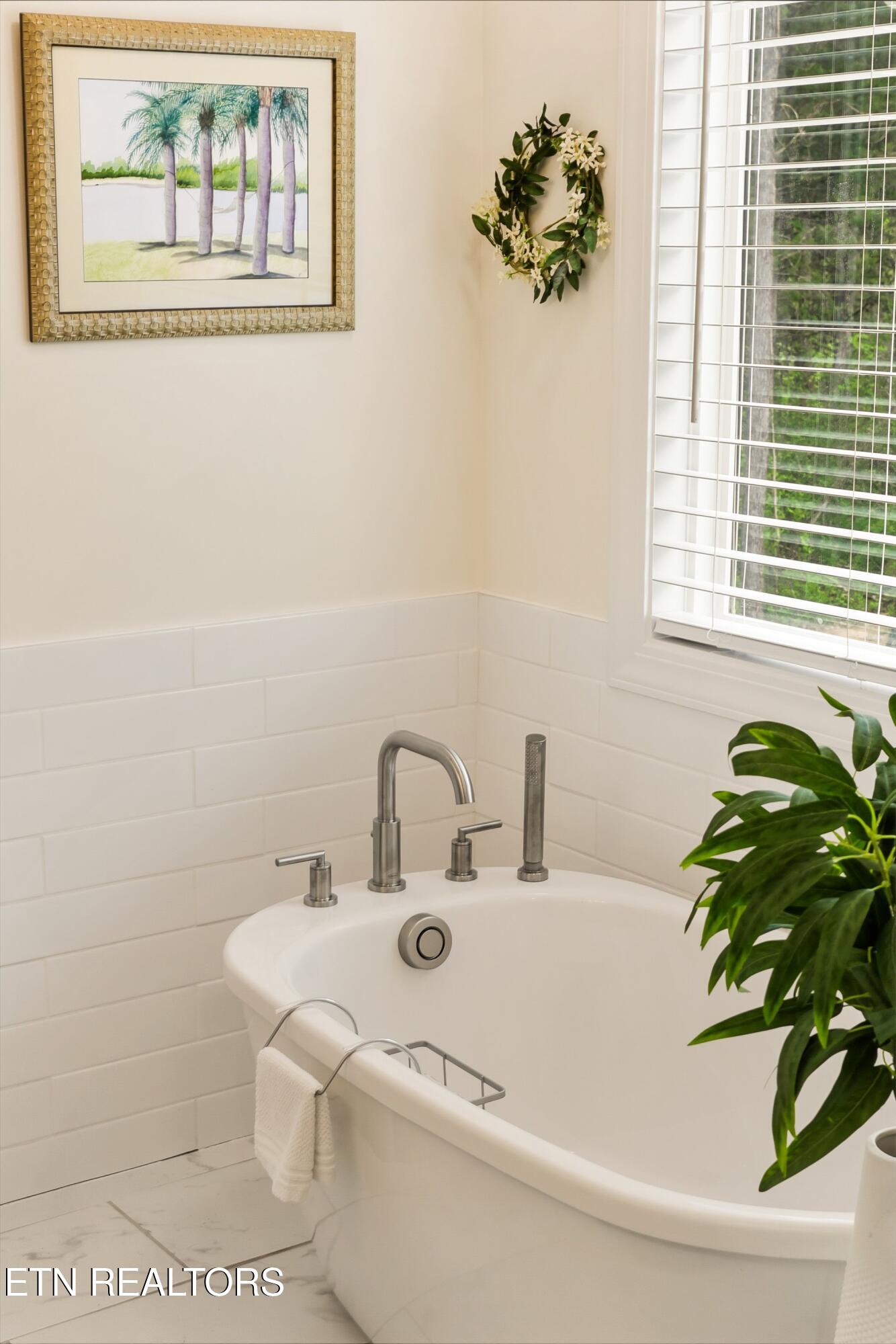 316 Red Rock Road Oneida, TN 37841 - Photo 19 of 41 22-316 Red Rock Rd 15