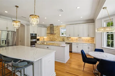 $2,100,000 | 3621 West Morrison Avenue, Tampa, FL 33629