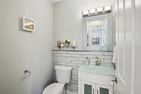 $2,100,000 | 3621 West Morrison Avenue, Tampa, FL 33629