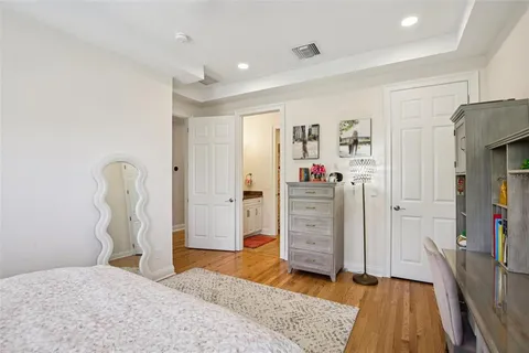 $2,100,000 | 3621 West Morrison Avenue, Tampa, FL 33629