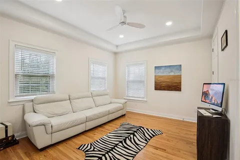 $2,100,000 | 3621 West Morrison Avenue, Tampa, FL 33629