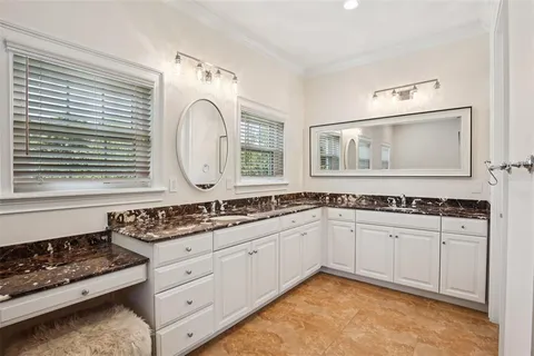 $2,100,000 | 3621 West Morrison Avenue, Tampa, FL 33629