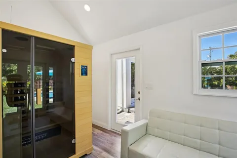 $2,100,000 | 3621 West Morrison Avenue, Tampa, FL 33629