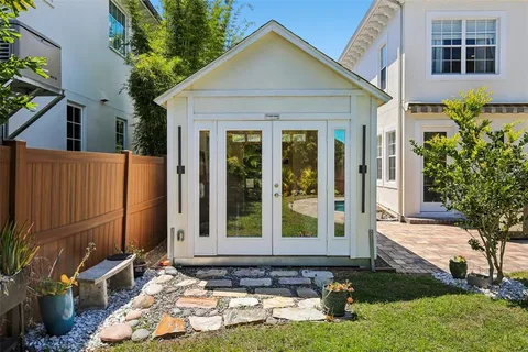 $2,100,000 | 3621 West Morrison Avenue, Tampa, FL 33629