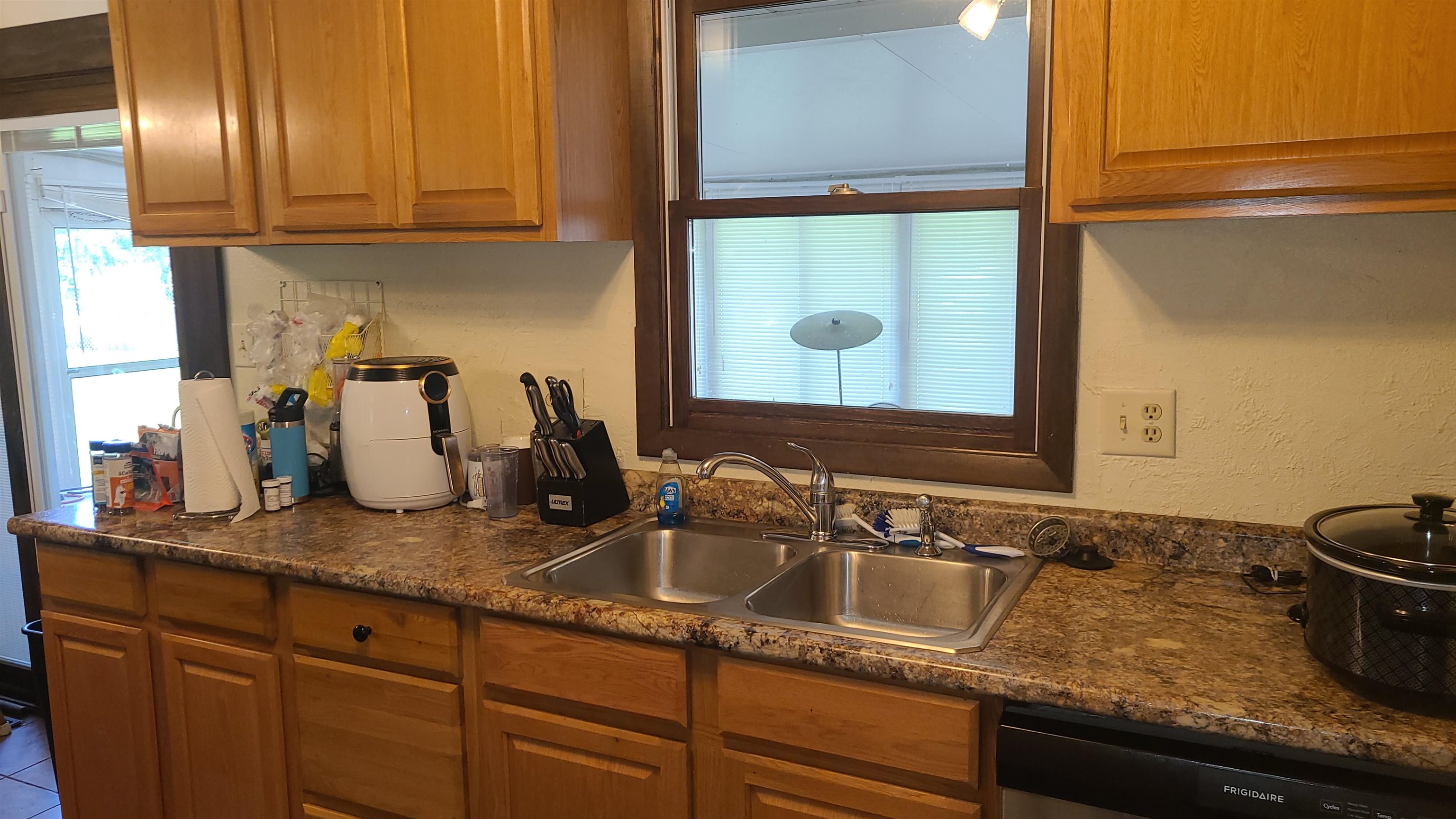1023 Rockwell Road Green Bay, WI 54313 - Photo 13 of 31