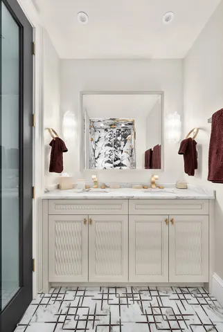 $24,500,000 | 34 East 62nd Street | Lenox Hill