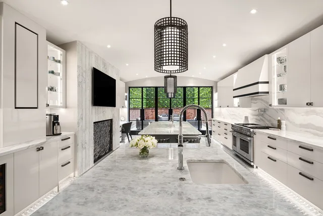 $24,500,000 | 34 East 62nd Street | Lenox Hill