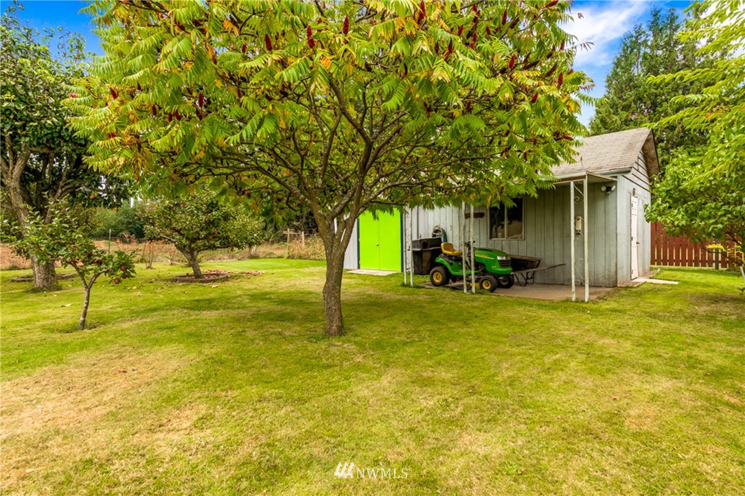 191 West Pole Road Lynden, WA 98264 - Photo 26 of 31