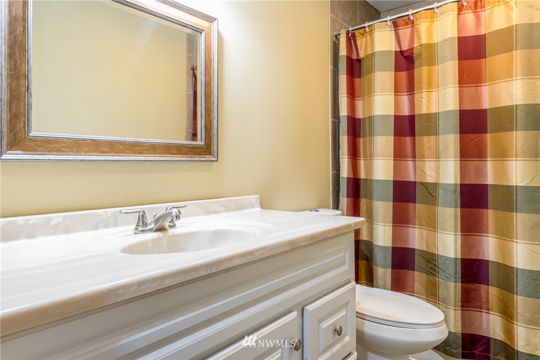 191 West Pole Road Lynden, WA 98264 - Photo 5 of 31