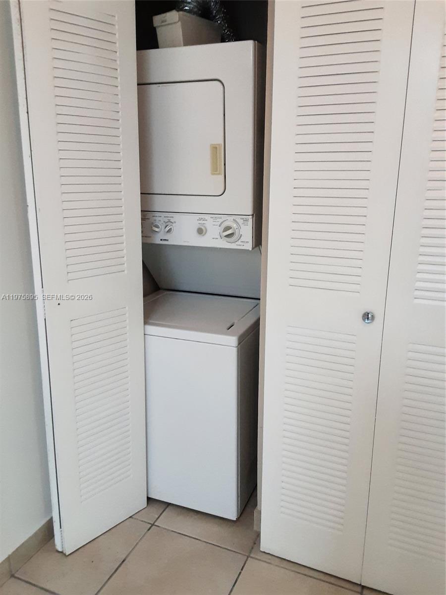 15600 Southwest 80th Street, Unit L202 Miami, FL 33193 - Photo 18 of 18