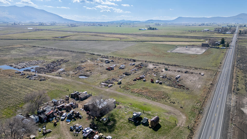 8749 Springlake Road Klamath Falls, OR 97603 - Photo 41 of 47 Spring Lake-08