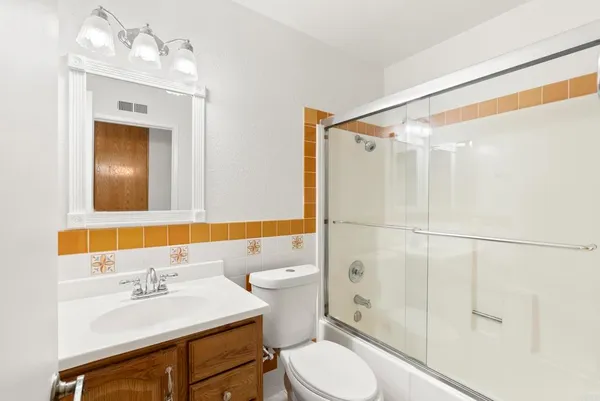 $799,900 | 1850 Paradise Hills Road, San Diego, CA 92114