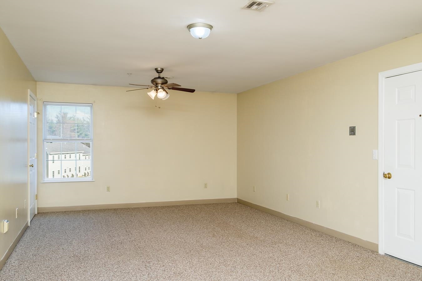 3 Tampa Drive, Unit D Rochester, NH 03867 - Photo 12 of 23