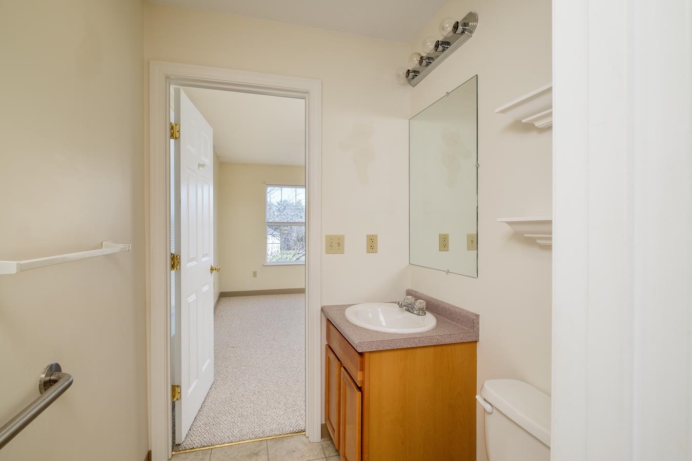 3 Tampa Drive, Unit D Rochester, NH 03867 - Photo 18 of 23