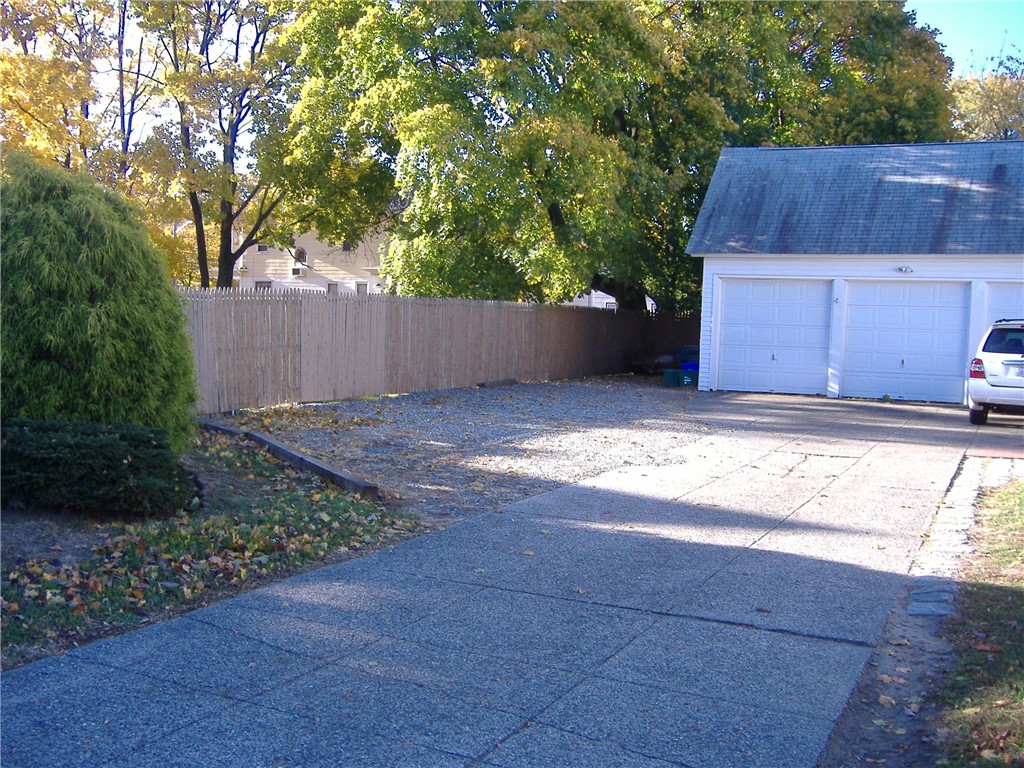 18 Burnside Street, Unit 1 Cranston, RI 02910 - Photo 20 of 22