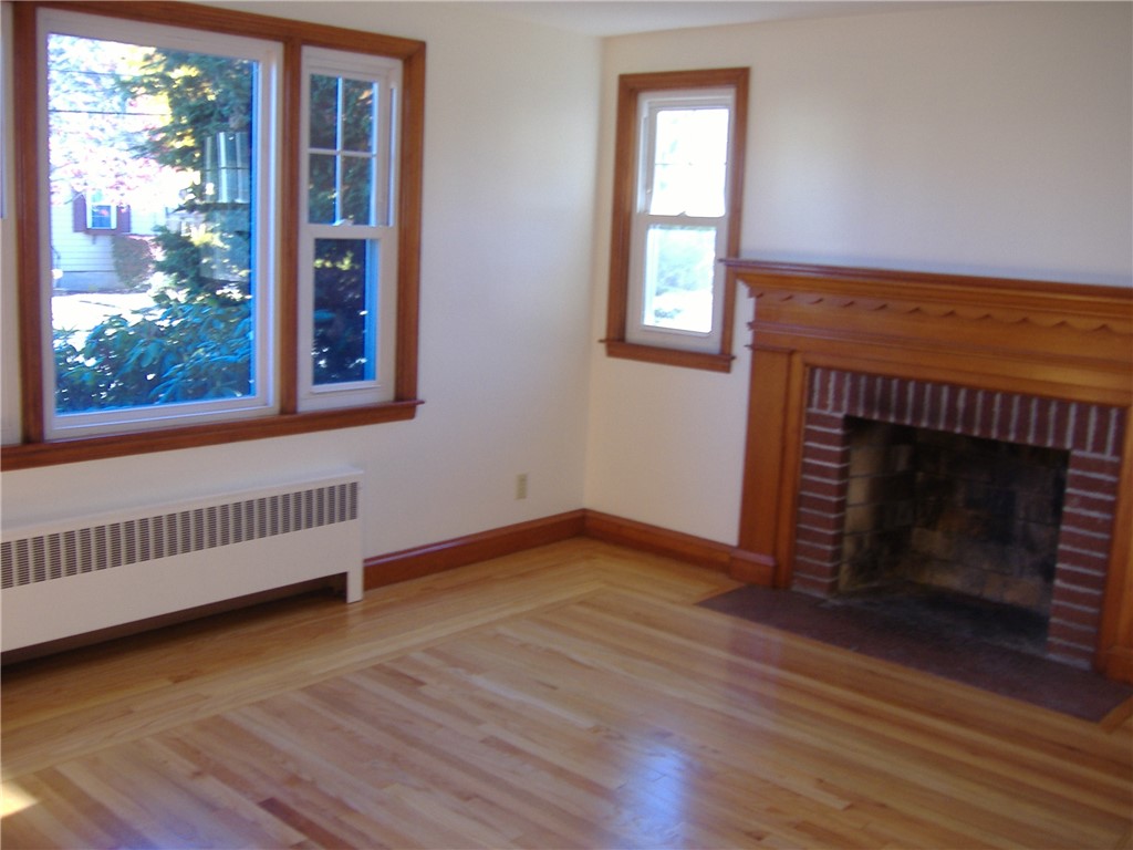 18 Burnside Street, Unit 1 Cranston, RI 02910 - Photo 7 of 22