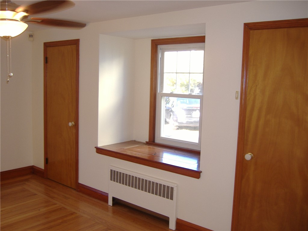 18 Burnside Street, Unit 1 Cranston, RI 02910 - Photo 9 of 22