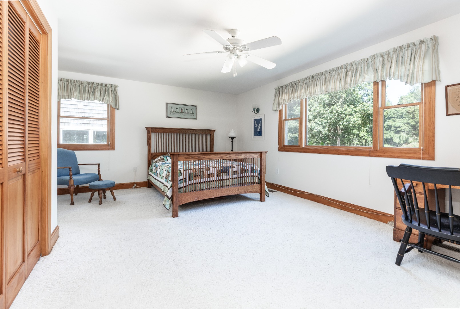 8 Old Dunham's Corner Way Edgartown, MA 02539 - Photo 20 of 37