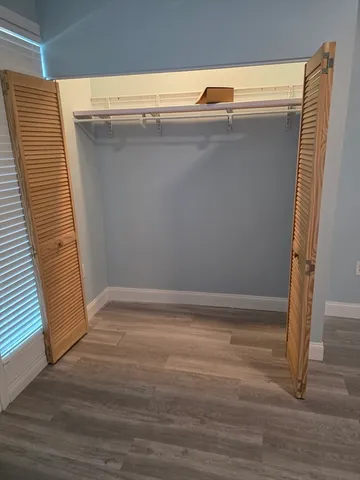 $2,800 | 102 Mt Pleasant Avenue, Unit 1, Boston, MA 02119