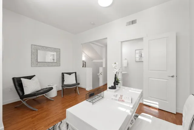 $969,000 | 235 Laurel Grove Lane, San Jose, CA 95126