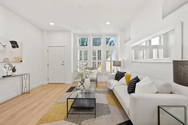 $969,000 | 235 Laurel Grove Lane, San Jose, CA 95126